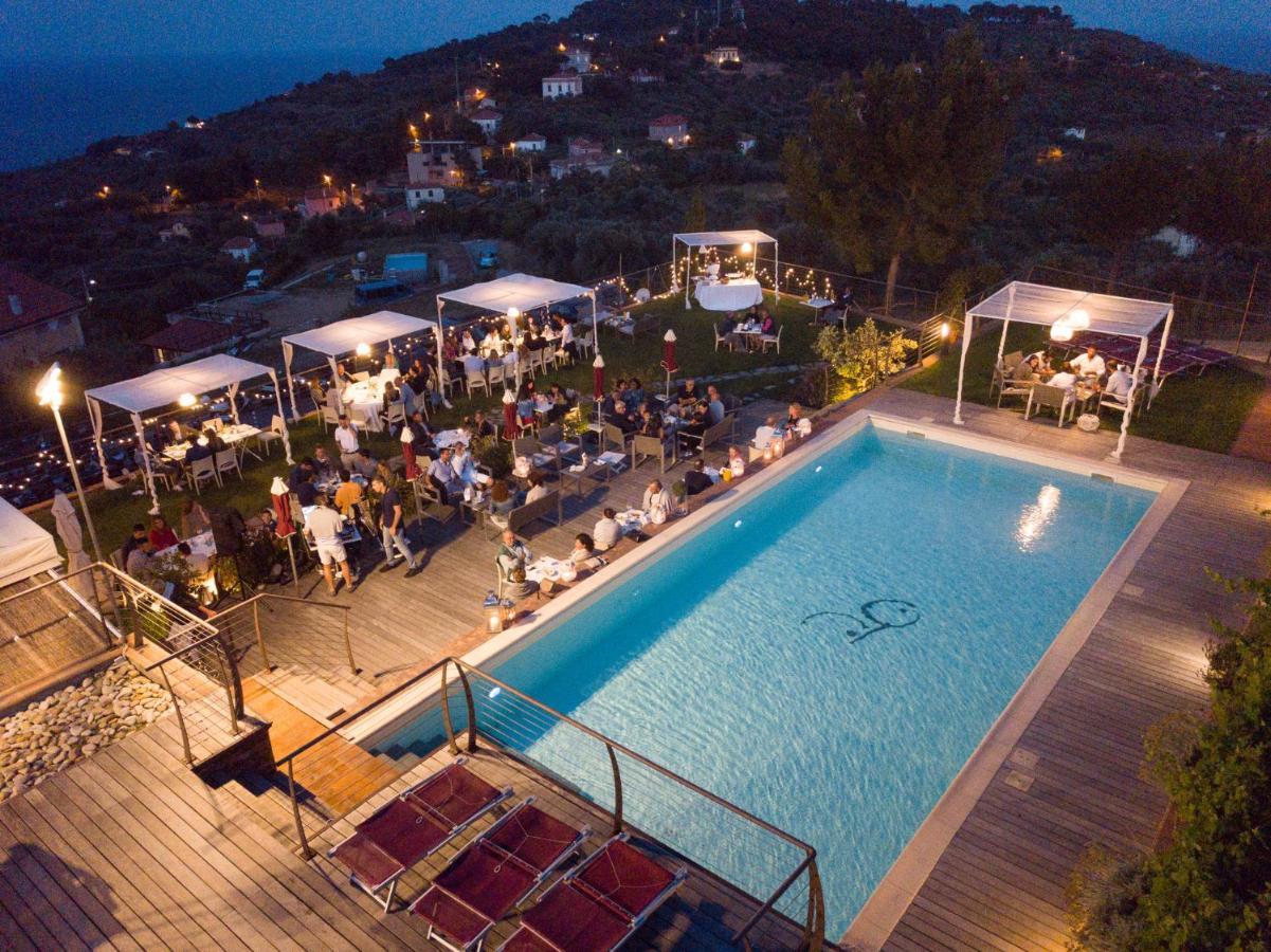Вилла Poggio Dei Gorleri Диано-Марина Экстерьер фото