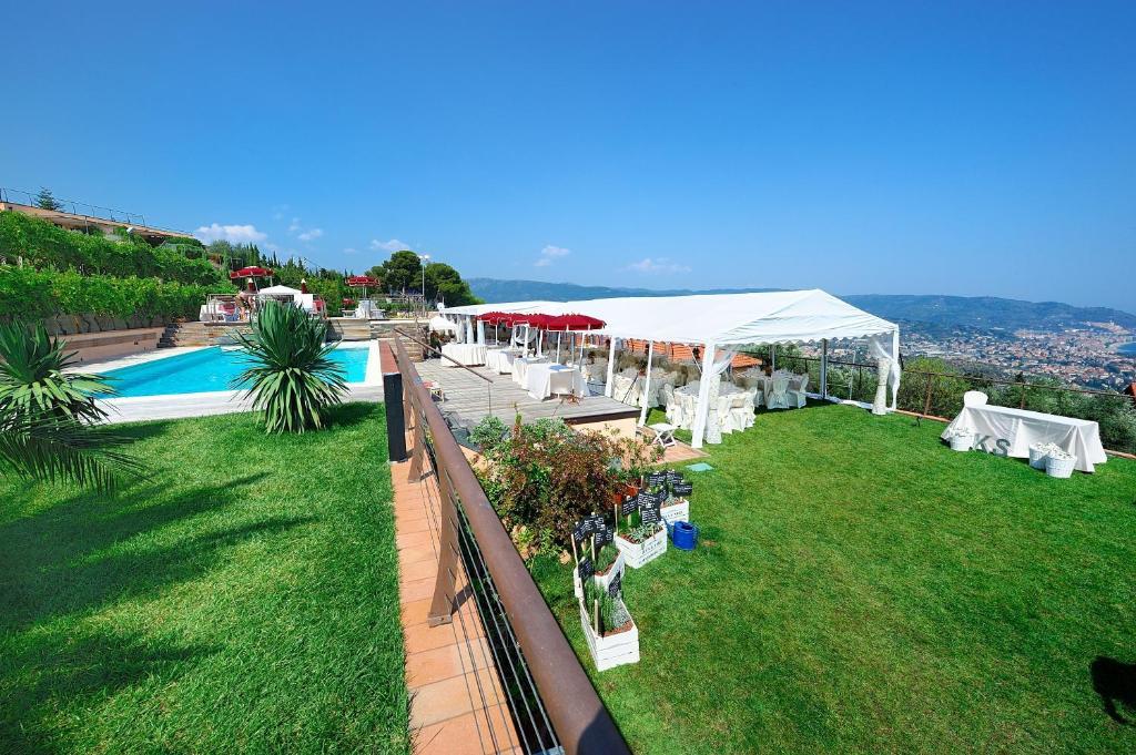 Вилла Poggio Dei Gorleri Диано-Марина Экстерьер фото